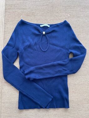 Abercrombie & Fitch Navy Ribbed Keyhole Top with Silver Accent
